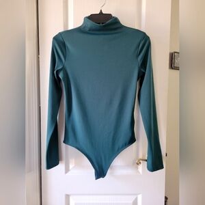 NWT Express Body Contour High Compression Mock Neck Long Sleeve Bodysuit Small